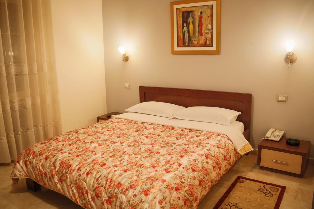Grand Hotel Elbasan Extérieur photo