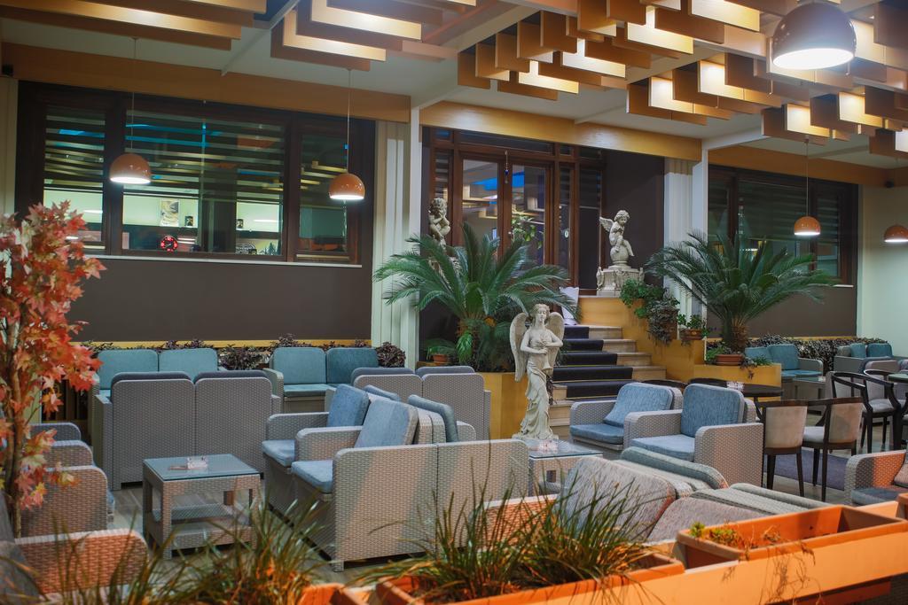 Grand Hotel Elbasan Extérieur photo