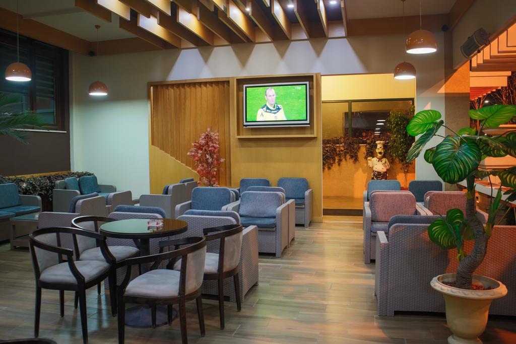 Grand Hotel Elbasan Extérieur photo
