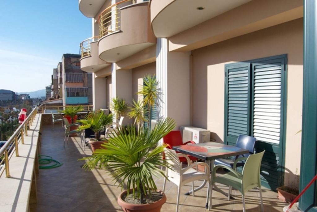Grand Hotel Elbasan Extérieur photo